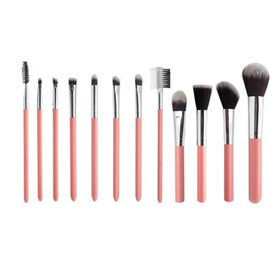 косметическая кисть